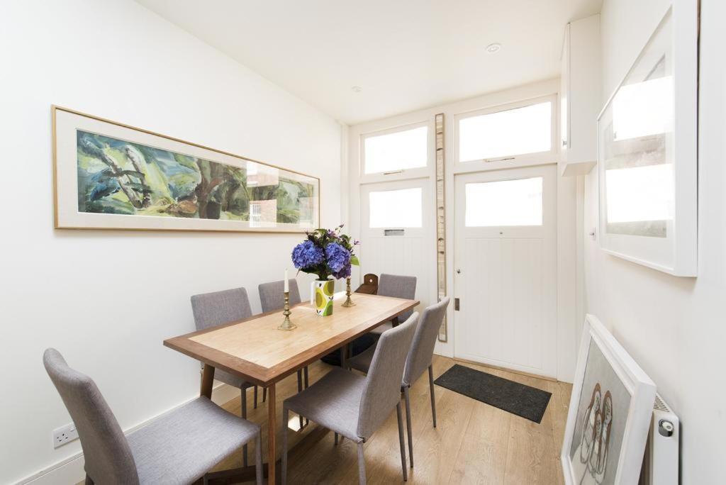 Perfect Kensington Mews House - Quiet Location London