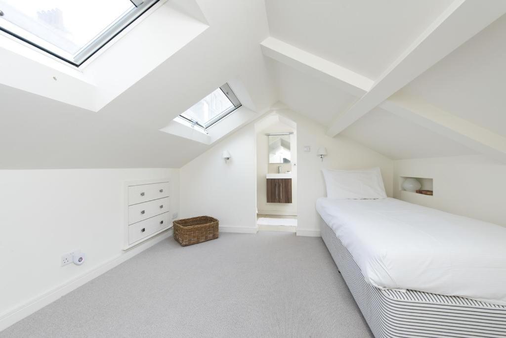 Perfect Kensington Mews House - Quiet Location London