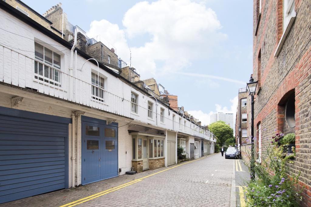 Perfect Kensington Mews House - Quiet Location * London